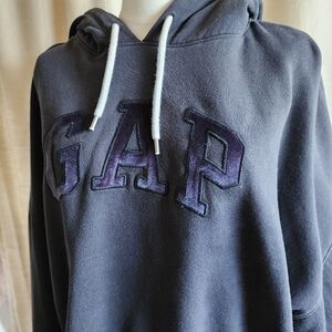Gap Women's Relaxed Cropped Hoodie